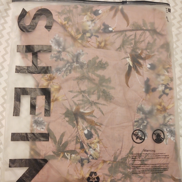NWOT SHEIN Floral Belted Maxi - Picture 5 of 7